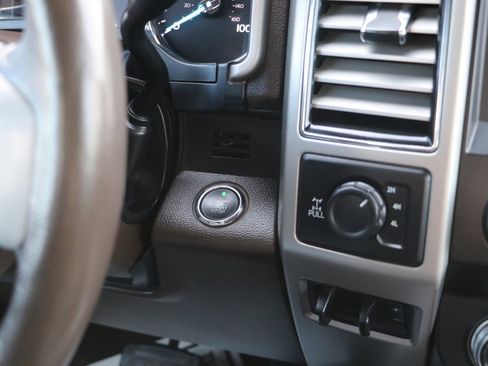 Used 2019 Ford F250 King Ranch w/ King Ranch Ultimate Package image 25