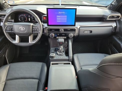 Used 2025 Toyota 4Runner TRD Off-Road Premium image 12