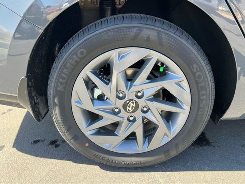 New 2026 Hyundai Elantra Hybrid FWD image 15