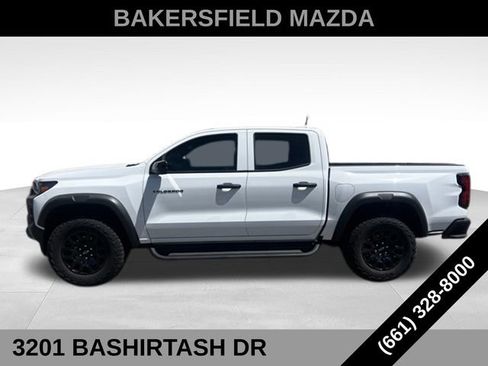 Used 2024 Chevrolet Colorado Trail Boss w/ Technology Package AWD/4WD image 28