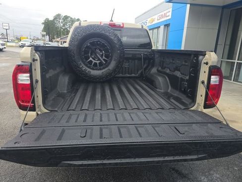 Used 2024 GMC Canyon AT4X w/ AT4X AEV Edition image 37