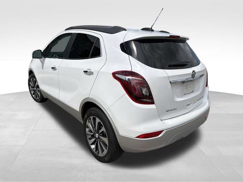 Used 2018 Buick Encore Essence FWD image 30