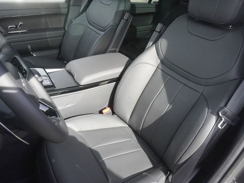 New 2026 Land Rover Range Rover Sport SE AWD/4WD image 20
