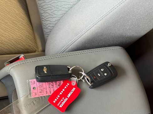 Used 2013 Chevrolet Malibu LS image 9