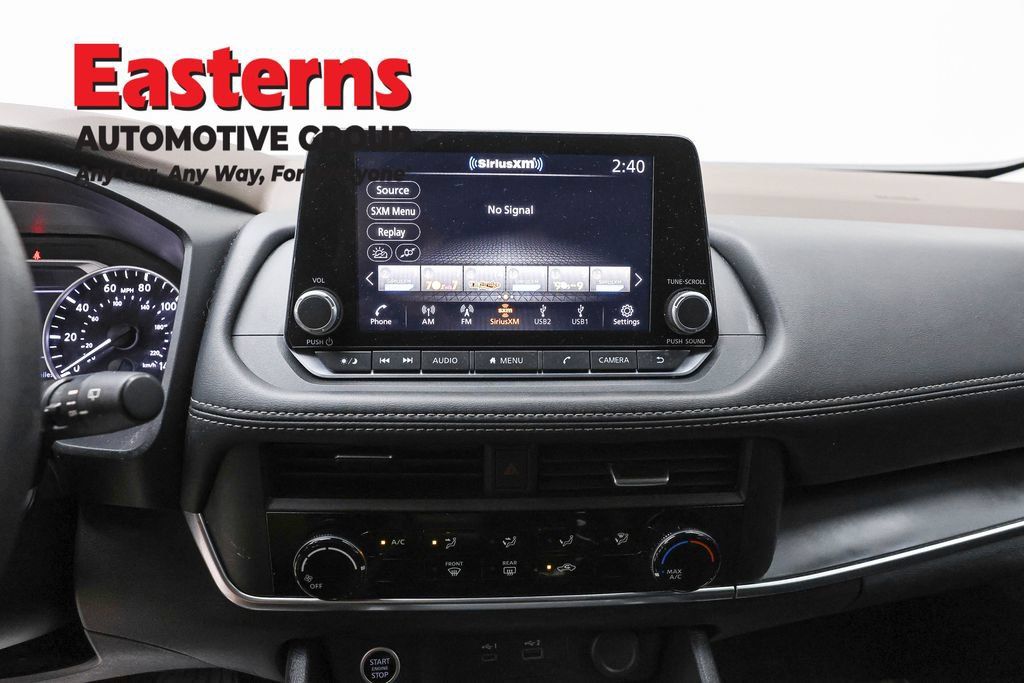 Used 2023 Nissan Rogue S AWD/4WD image 14