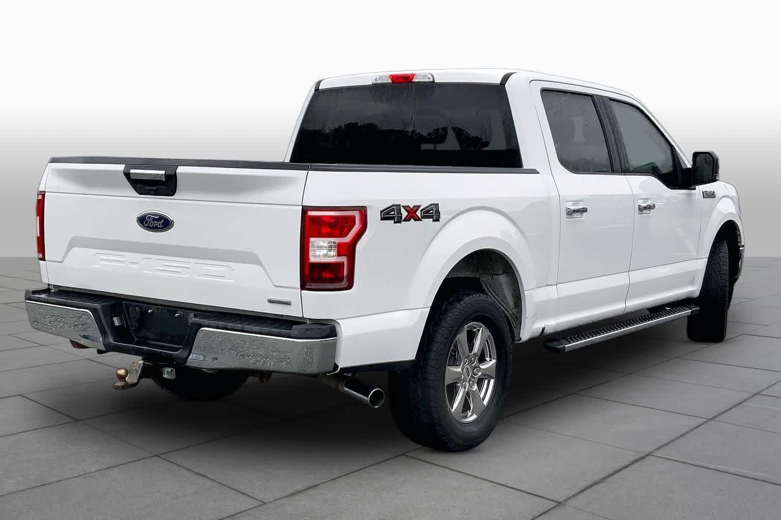 Used 2018 Ford F150 XLT w/ Equipment Group 301A Mid AWD/4WD image 12