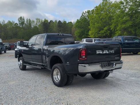 New 2026 RAM 3500 Tradesman AWD/4WD image 3
