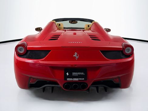 Certified 2013 Ferrari 458 Spider Base image 6