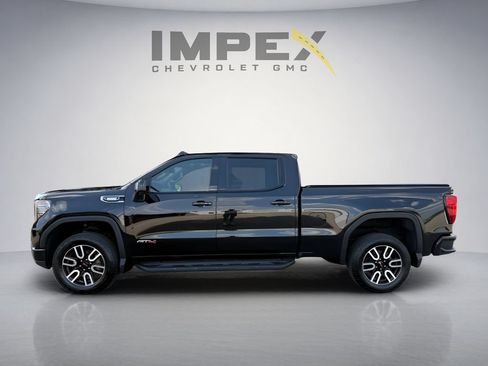 Used 2025 GMC Sierra 1500 AT4 w/ AT4 Premium Package AWD/4WD image 2