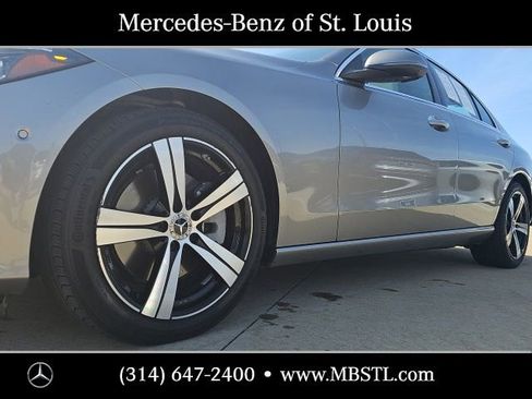 Used 2024 Mercedes-Benz C 300 Sedan image 5