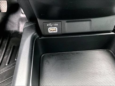 Used 2020 Honda CR-V LX image 16