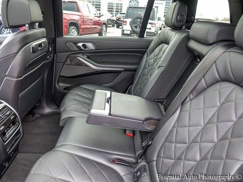 Used 2023 BMW X7 xDrive40i w/ M Sport Package image 13