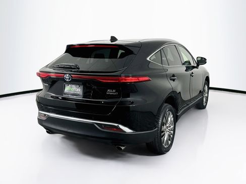 Used 2022 Toyota Venza XLE AWD/4WD image 9