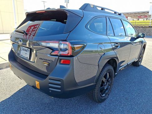 Used 2023 Subaru Outback Wilderness image 10