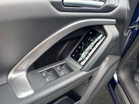 Certified 2025 Audi Q5 Premium w/ Convenience Package AWD/4WD image 17