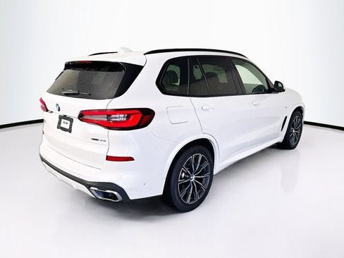 Used 2021 BMW X5 xDrive40i w/ M Sport Package AWD/4WD image 5