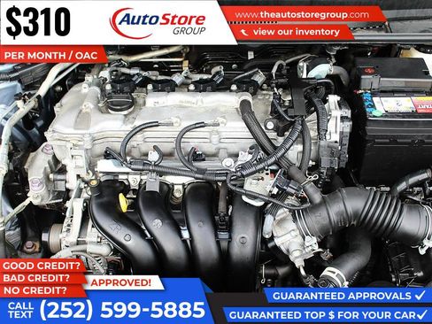 Used 2022 Toyota Corolla LE image 9