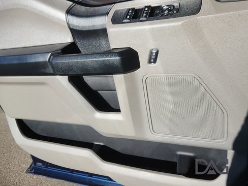 Used 2017 Ford F250 XL w/ STX Appearance Package image 13