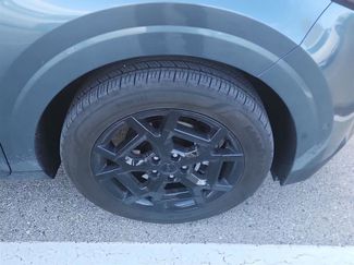 Used 2025 Kia Carnival SX Prestige FWD video 2