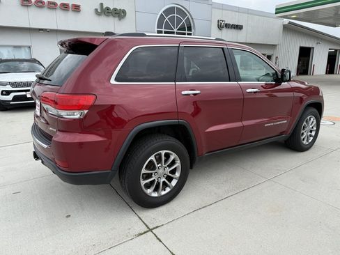 Used 2015 Jeep Grand Cherokee Limited w/ Luxury Group II AWD/4WD image 7