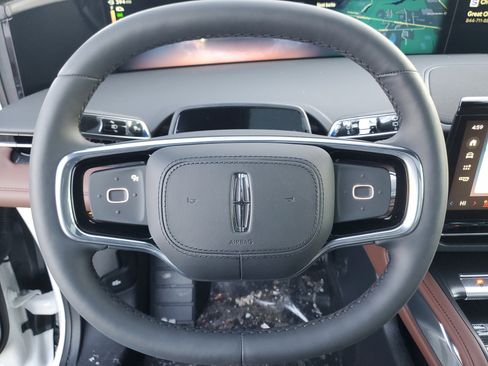 New 2026 Lincoln Nautilus Reserve w/ Jet Appearance Package image 16