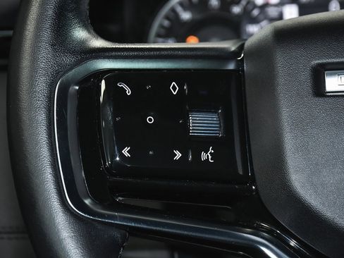 Used 2023 Land Rover Discovery Sport SE image 35