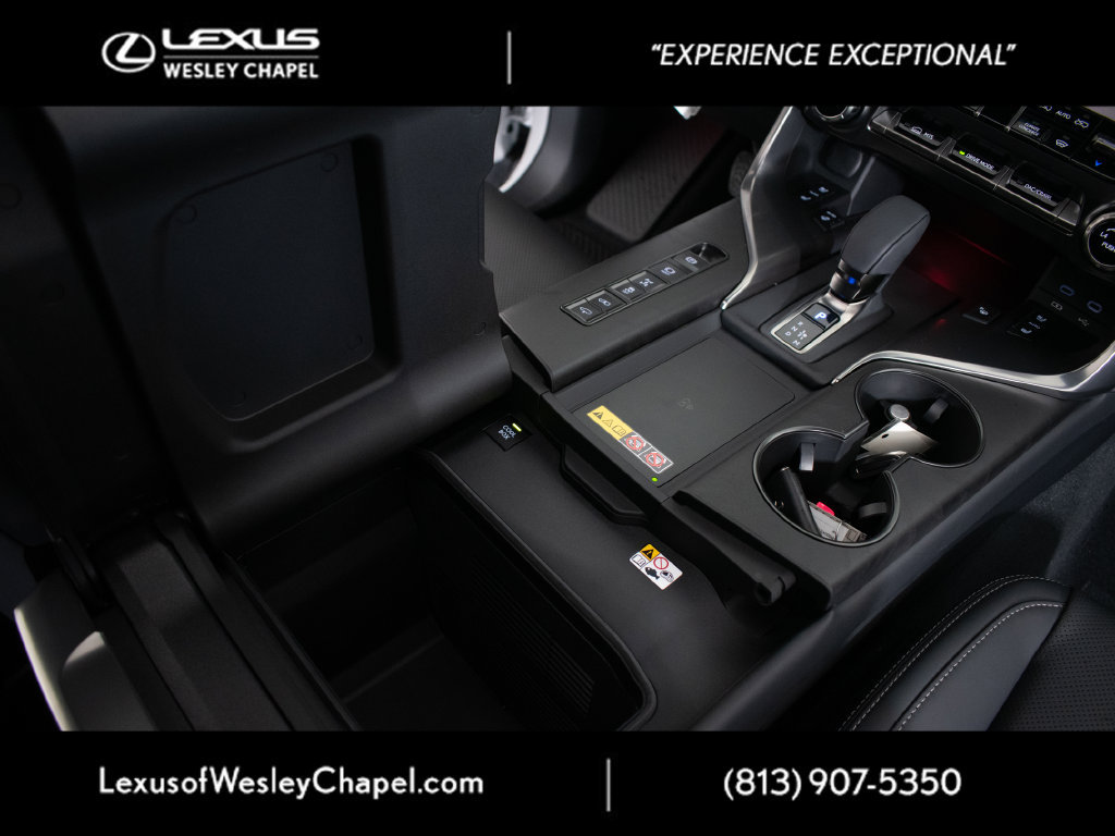 New 2026 Lexus LX 700h Luxury AWD/4WD image 11