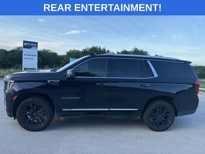 Used 2022 GMC Yukon SLT w/ SLT Premium Package