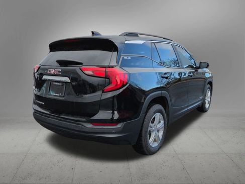 Used 2021 GMC Terrain SLE w/ Driver Convenience Package image 6