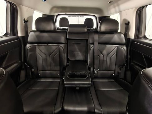Used 2025 Hyundai Santa Fe SEL FWD image 21