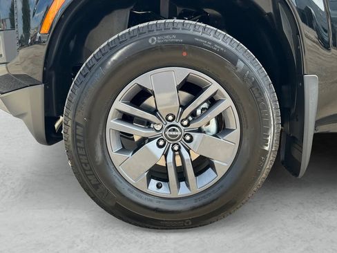 New 2026 Nissan Frontier SV w/ Tow Package AWD/4WD image 24