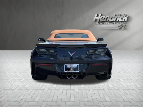Used 2015 Chevrolet Corvette Z06 w/ 3LZ Preferred Equipment Group RWD image 10