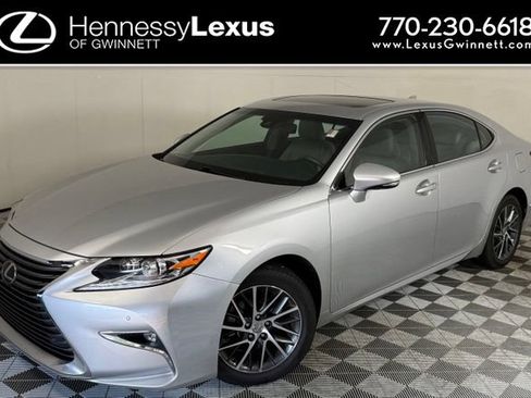 Used 2016 Lexus ES 350 w/ Luxury Package w/Wood Trim FWD image 1
