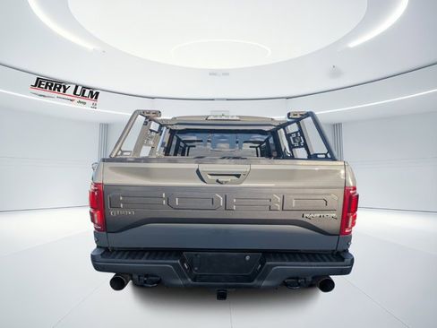 Used 2018 Ford F150 Raptor w/ Equipment Group 802A Luxury image 32