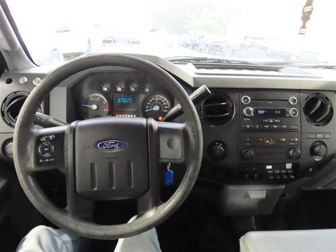 Used 2015 Ford F350 XL w/ Power Equipment Group RWD image 19