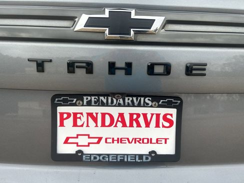 Used 2021 Chevrolet Tahoe Z71 w/ Z71 Signature Package image 4