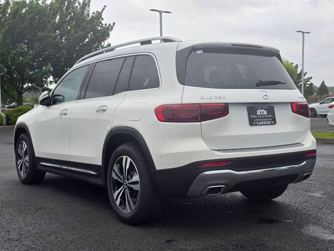 New 2026 Mercedes-Benz GLB 250 4MATIC image 4