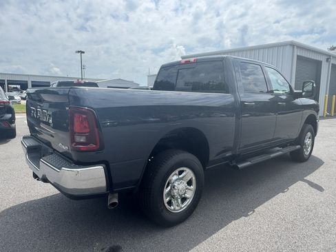 Used 2025 RAM 2500 Tradesman AWD/4WD image 5