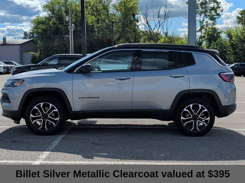 Used 2022 Jeep Compass Limited AWD/4WD image 3