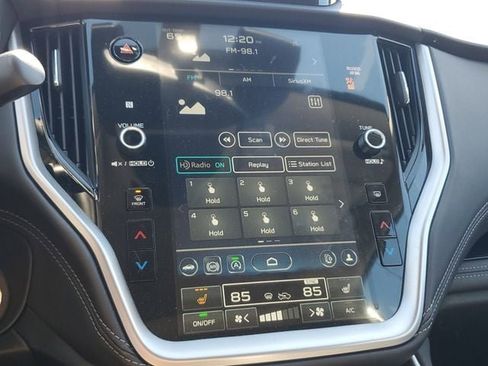 Certified 2025 Subaru Outback Limited image 30