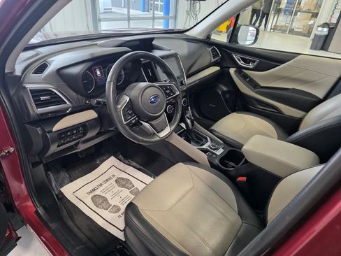 Used 2022 Subaru Forester Limited image 22