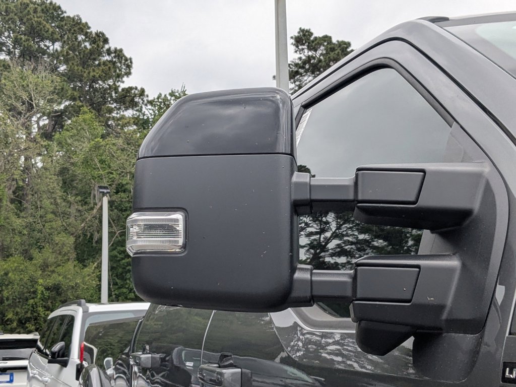 New 2026 Ford F250 Lariat w/ Black Appearance Package AWD/4WD image 12