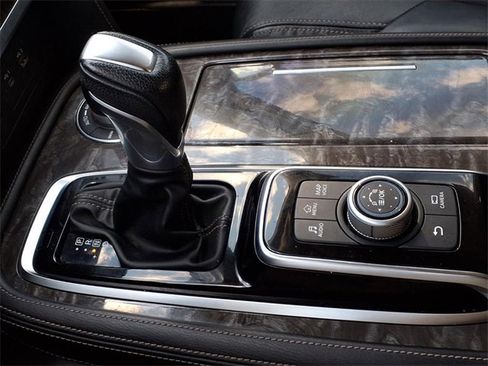 Used 2021 Nissan Armada Platinum w/ Captain's Chairs Package image 20