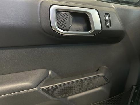 New 2025 Ford Bronco Badlands w/ Sasquatch Package image 27