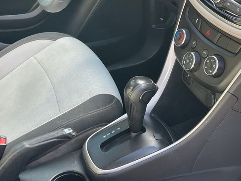 Used 2021 Chevrolet Trax LS w/ Tint and Cruise Package image 4