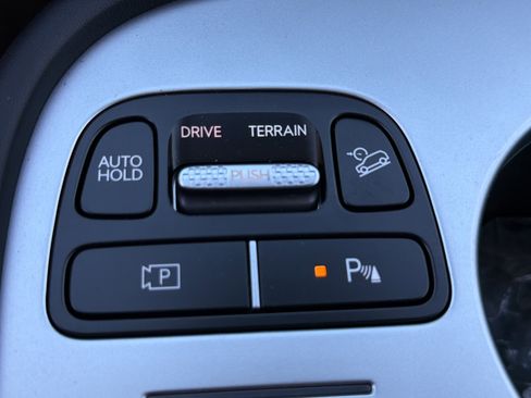 New 2026 Hyundai Ioniq 9 SE AWD/4WD image 28
