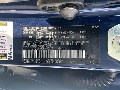 Used 2023 Toyota 4Runner Limited AWD/4WD image 30