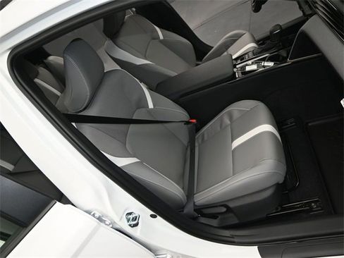 New 2026 Toyota Camry SE image 15