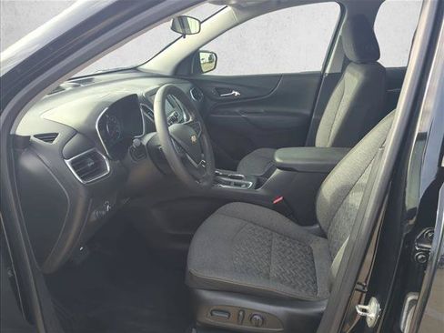 Used 2022 Chevrolet Equinox LT FWD image 15