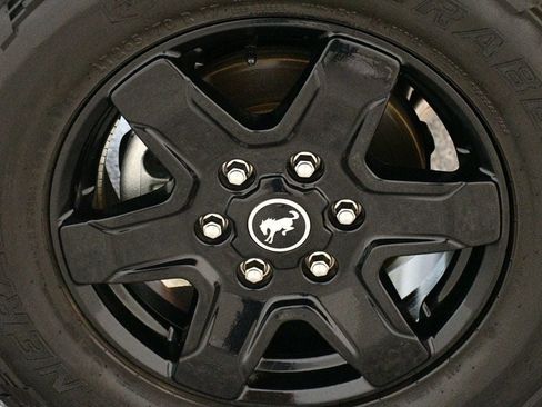 Used 2024 Ford Bronco Black Diamond image 21